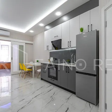 Apartment 2к з панорамним видом в аркадії 5010 Fainorent
