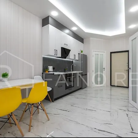 2к з панорамним видом в аркадії 5010 Fainorent Odesa