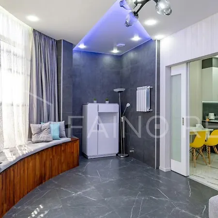 2к з панорамним видом в аркадії 5010 Fainorent *