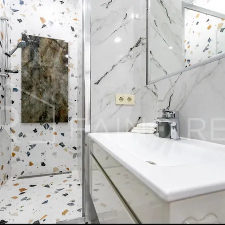 Apartment 2к з панорамним видом в аркадії 5010 Fainorent *